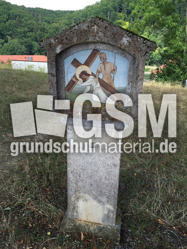 Kreuzweg Station -3.jpg